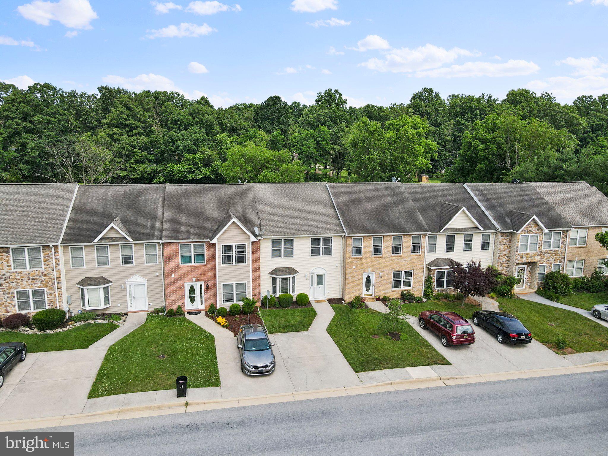 LOCUST HILL - Residential