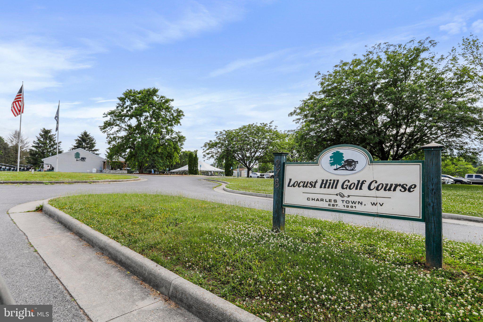 LOCUST HILL - Residential