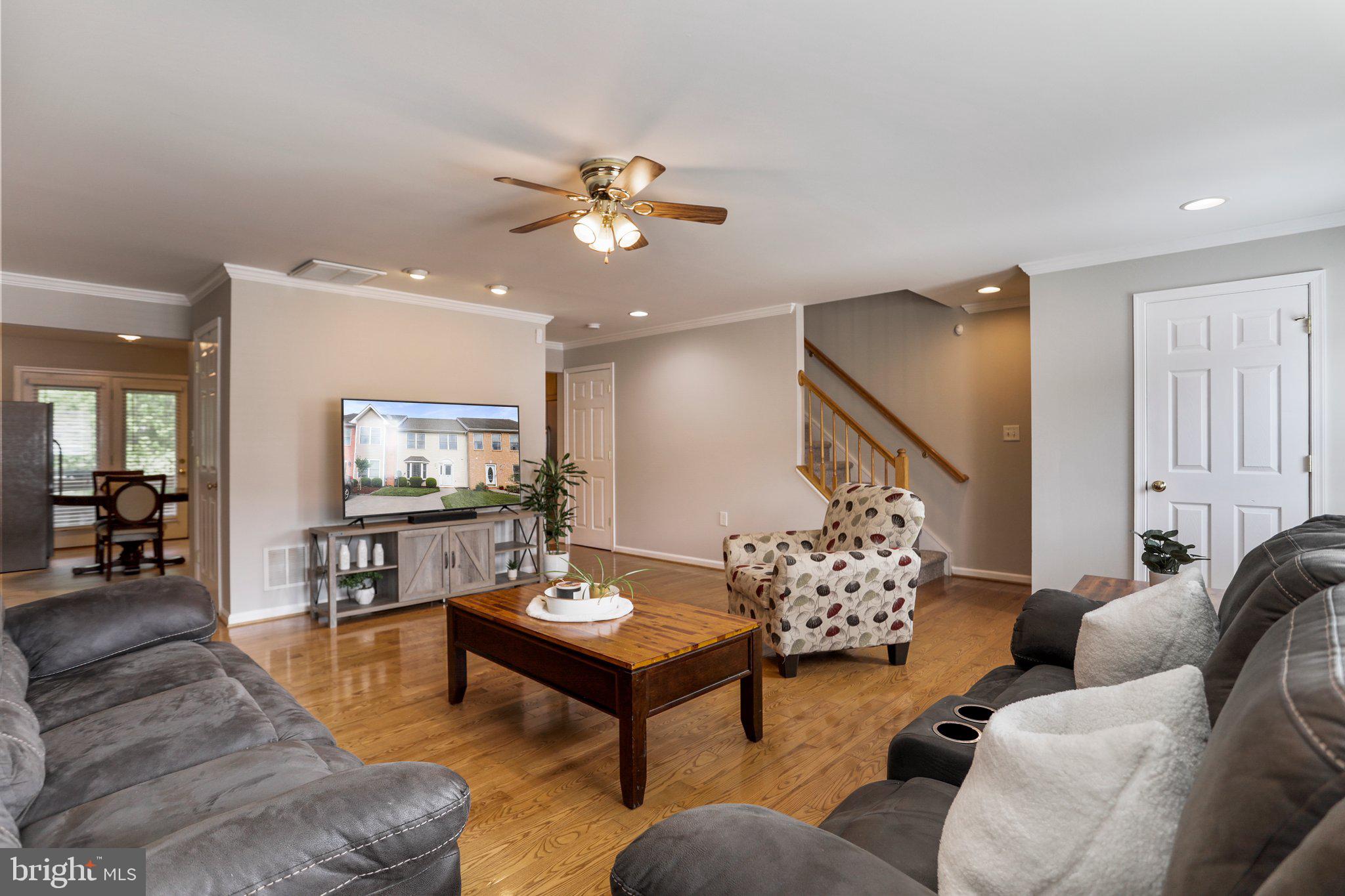 LOCUST HILL - Residential