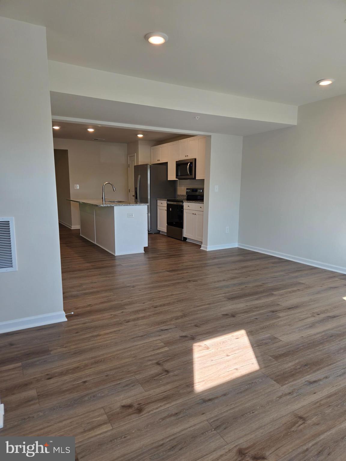 PINTAIL LANDING - Residential Lease