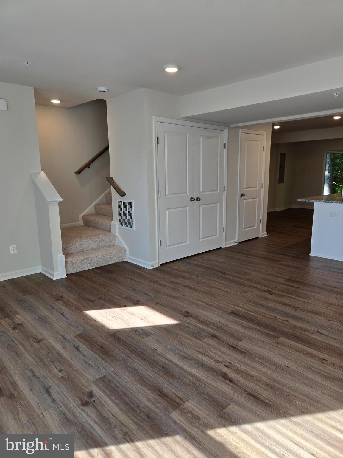 PINTAIL LANDING - Residential Lease