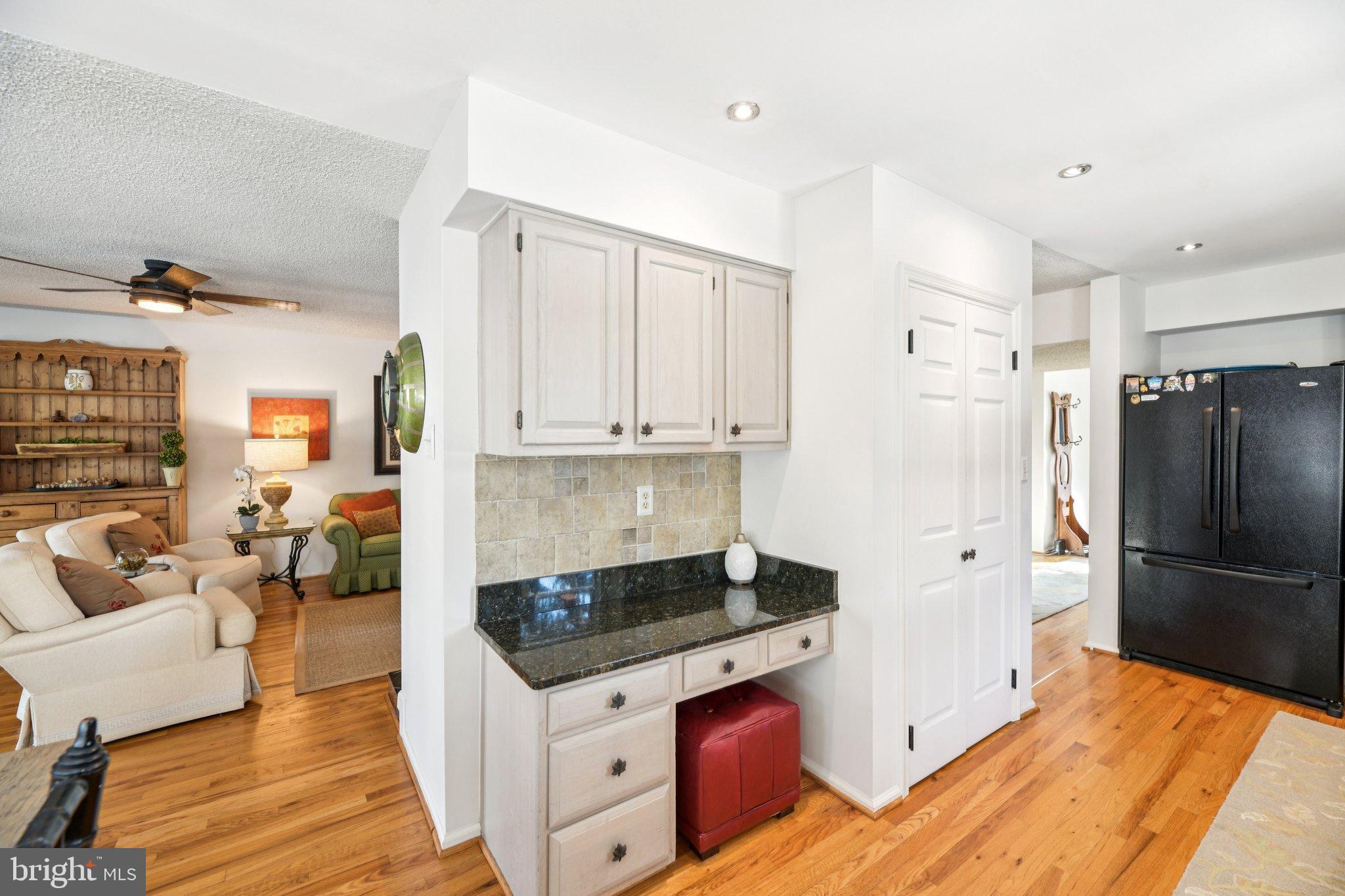 MILL CREEK - Residential