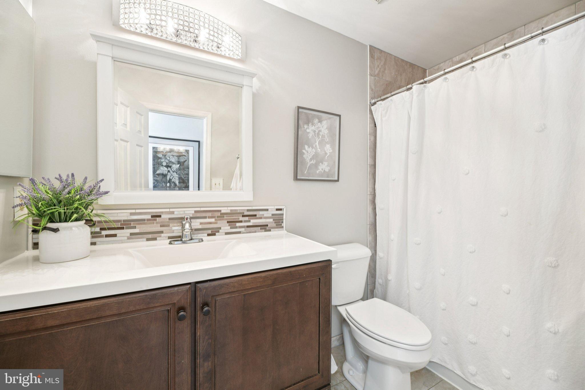 MILL CREEK - Residential