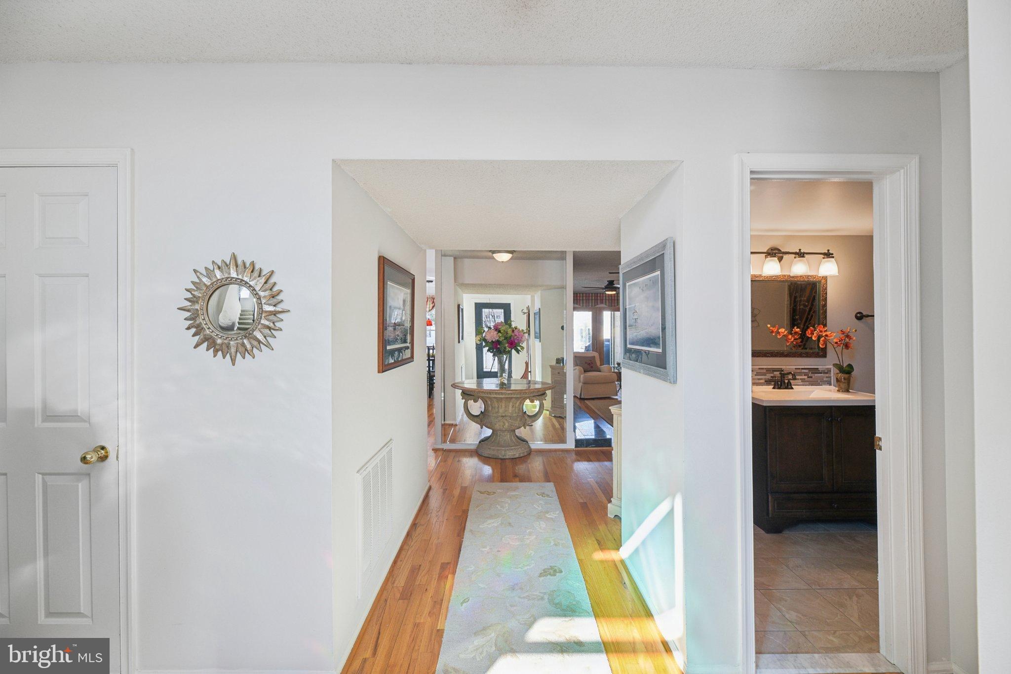 MILL CREEK - Residential