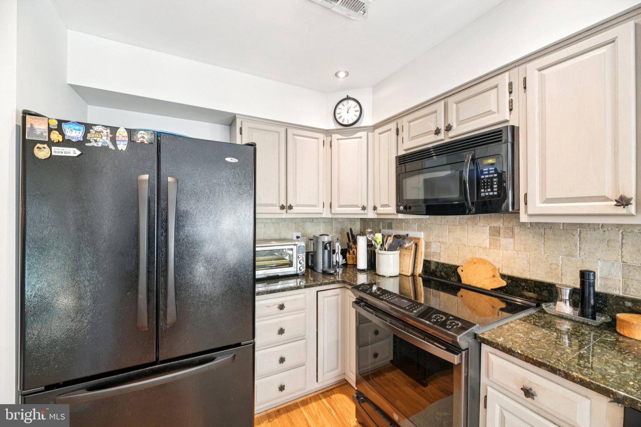 MILL CREEK - Residential