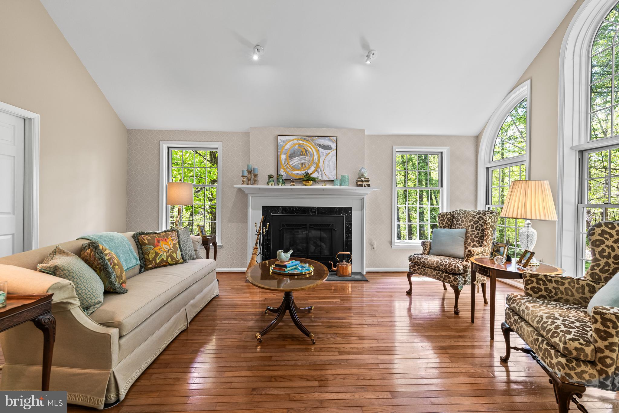 LUTHERVILLE - Residential