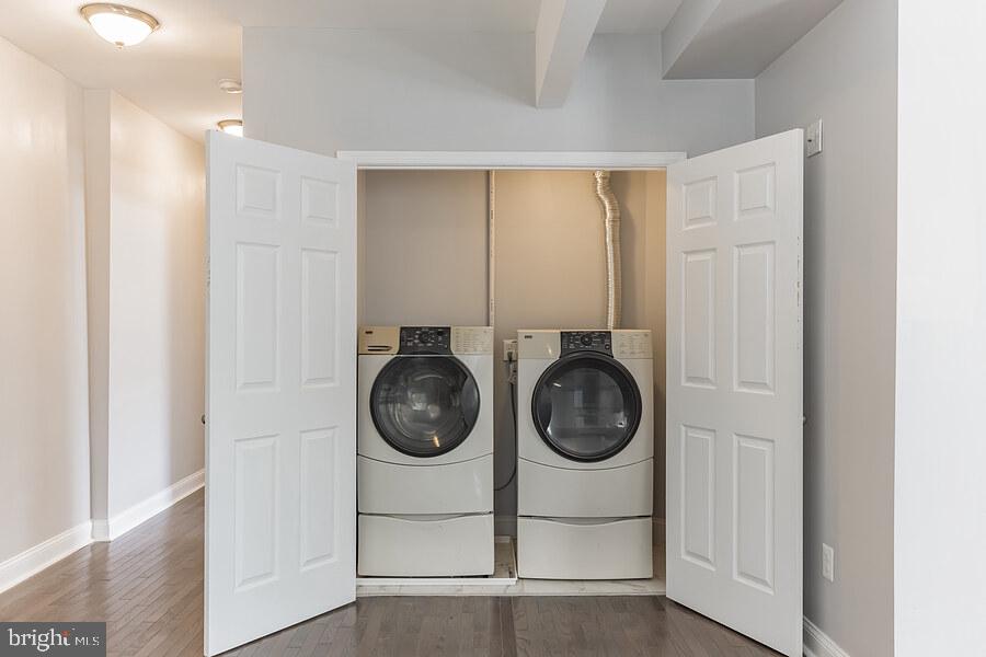 WAVERLY - Residential Income