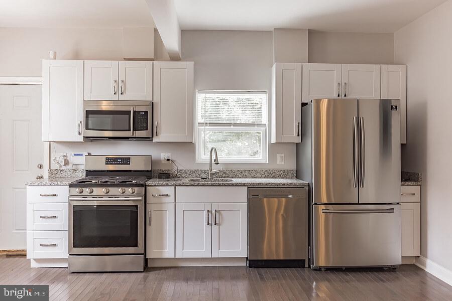 WAVERLY - Residential Income