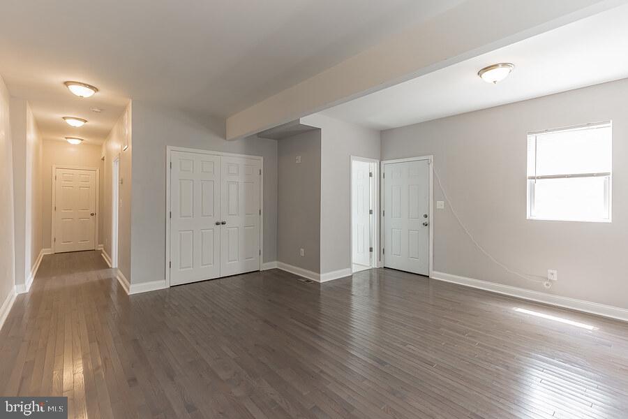 WAVERLY - Residential Income