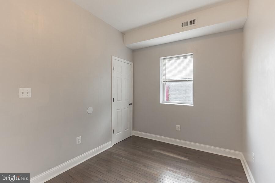 WAVERLY - Residential Income