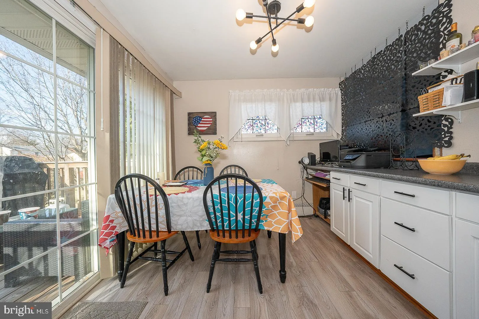 Telford, Pennsylvania 18969, United States, 4 Bedrooms Bedrooms, ,2 BathroomsBathrooms,Residential,Pending,22335