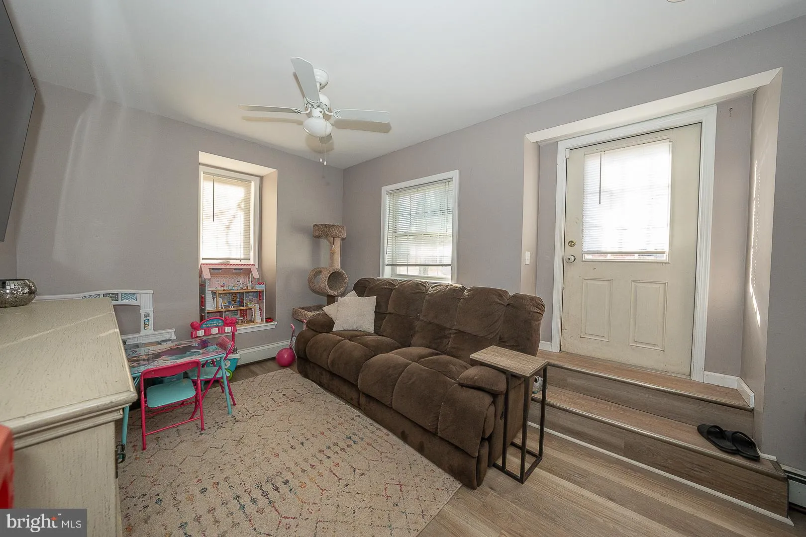 Telford, Pennsylvania 18969, United States, 4 Bedrooms Bedrooms, ,2 BathroomsBathrooms,Residential,Pending,22335