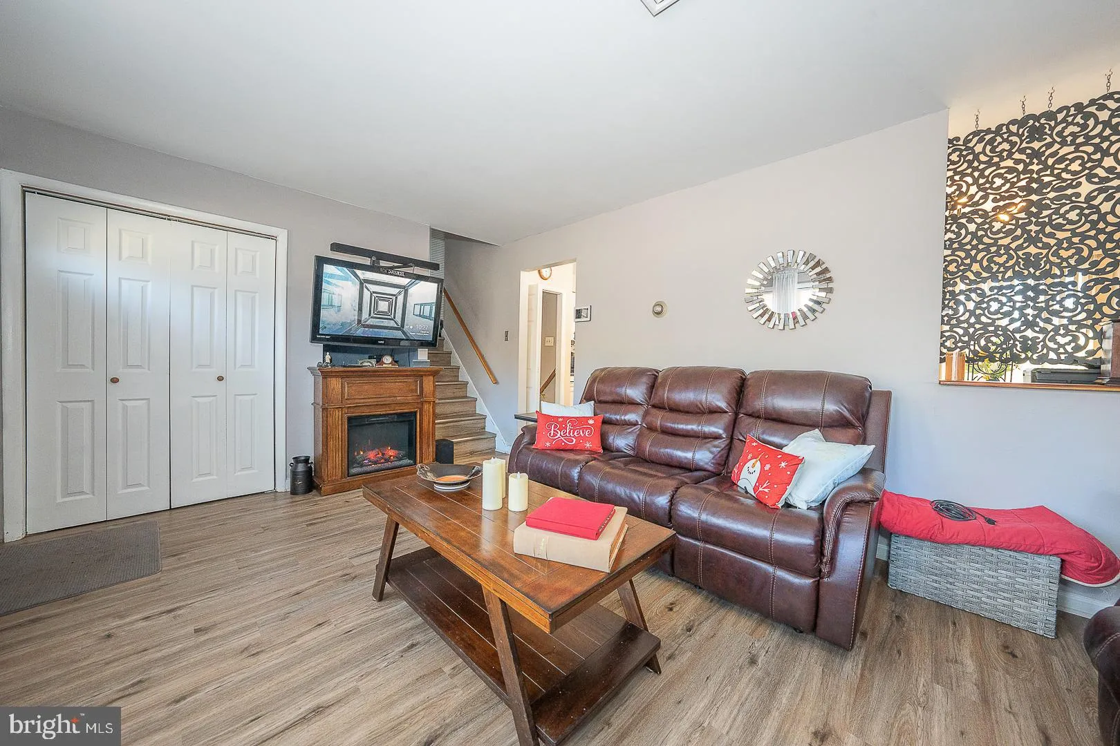 Telford, Pennsylvania 18969, United States, 4 Bedrooms Bedrooms, ,2 BathroomsBathrooms,Residential,Pending,22335