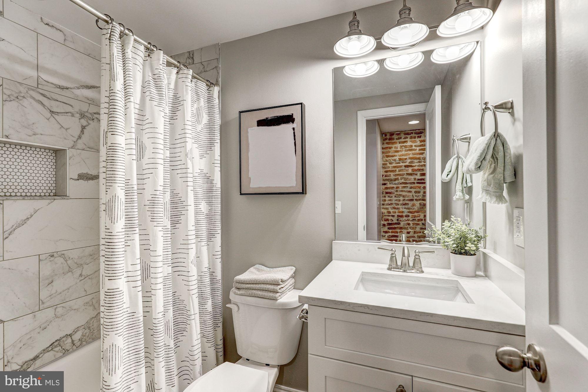 CANTON - Residential Lease