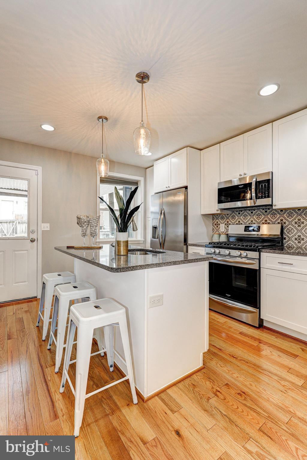 CANTON - Residential Lease