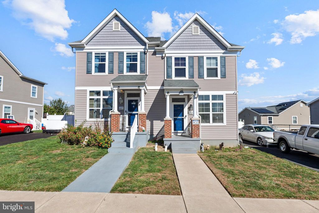 Photo of 227 E Court Street, ALLENTOWN, PA 18109 (MLS # PALH2013610)