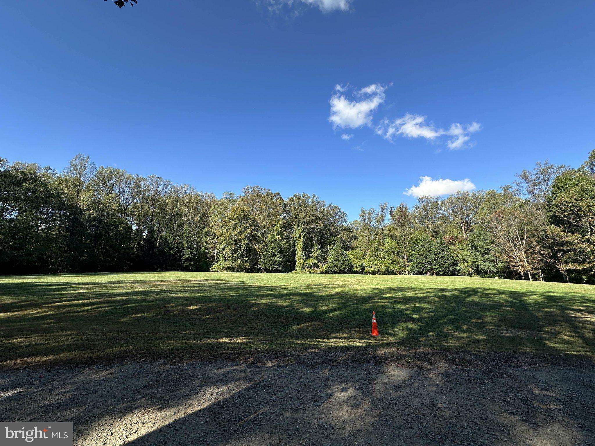 FAIRFAX WEST - Residential