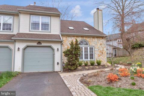 41 LAUREL CIRCLE NEWTOWN PA 18940
