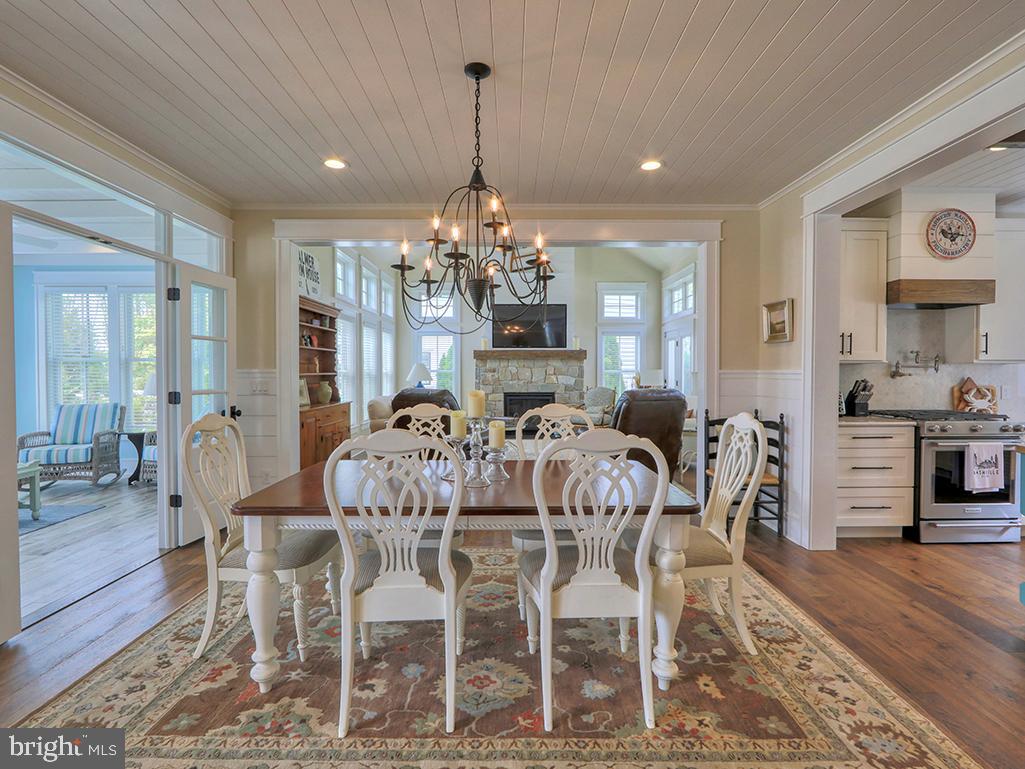 MARINERS RETREAT - Residential