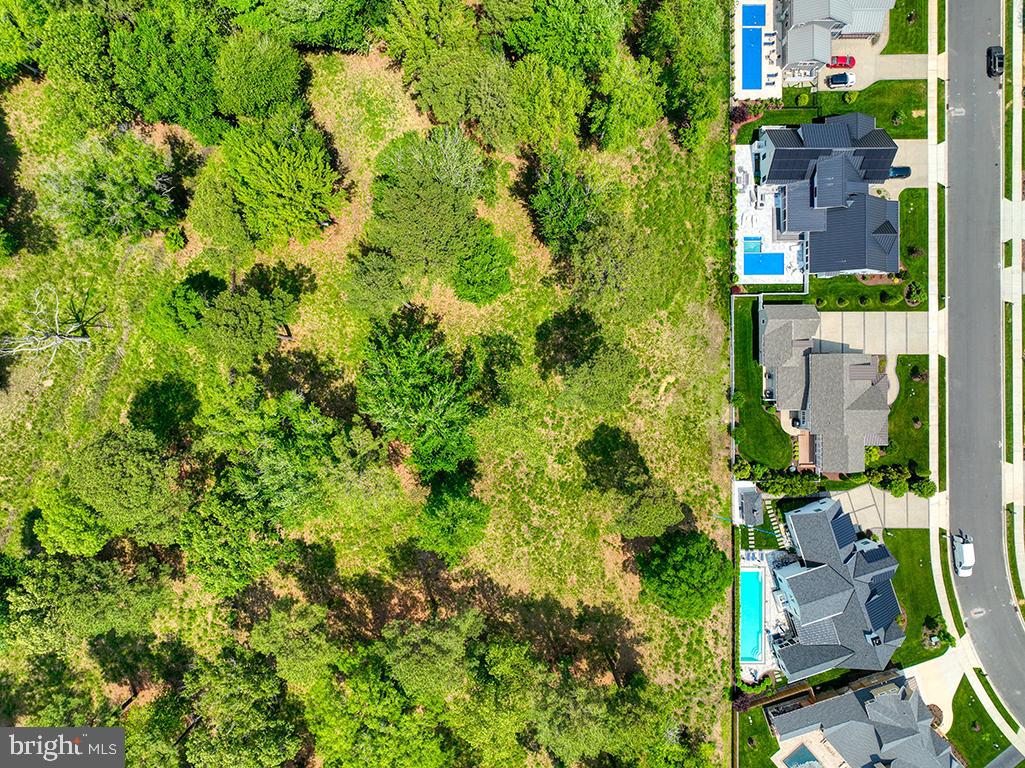 MARINERS RETREAT - Residential