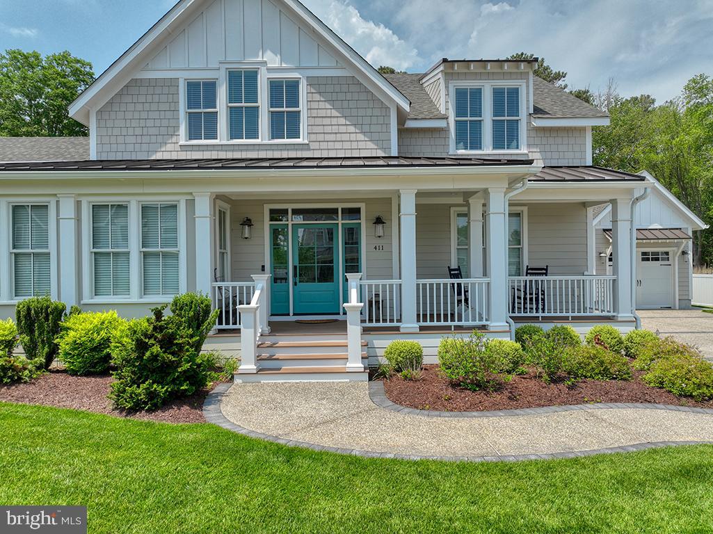 411 VIRDEN WAY
