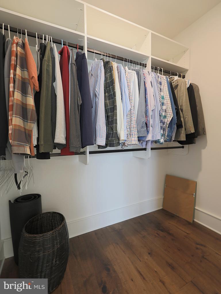 MARINERS RETREAT - Residential