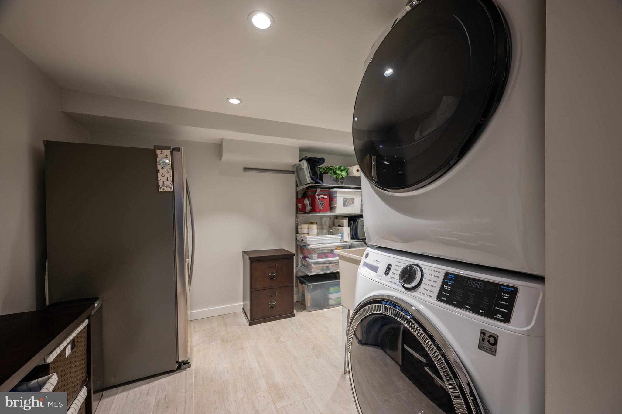 WARWICK VILLAGE - Residential