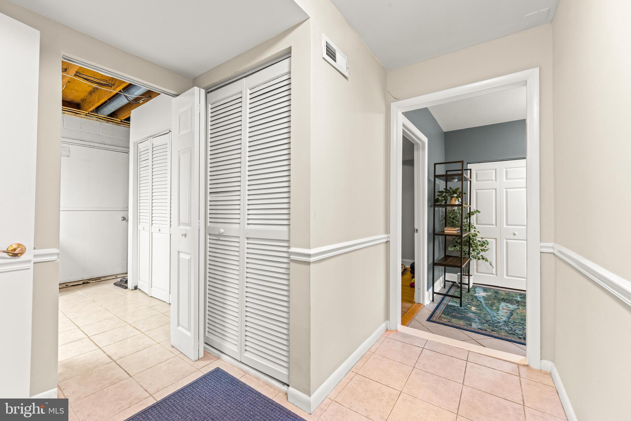 VILLAGE CARRS MILL - Residential