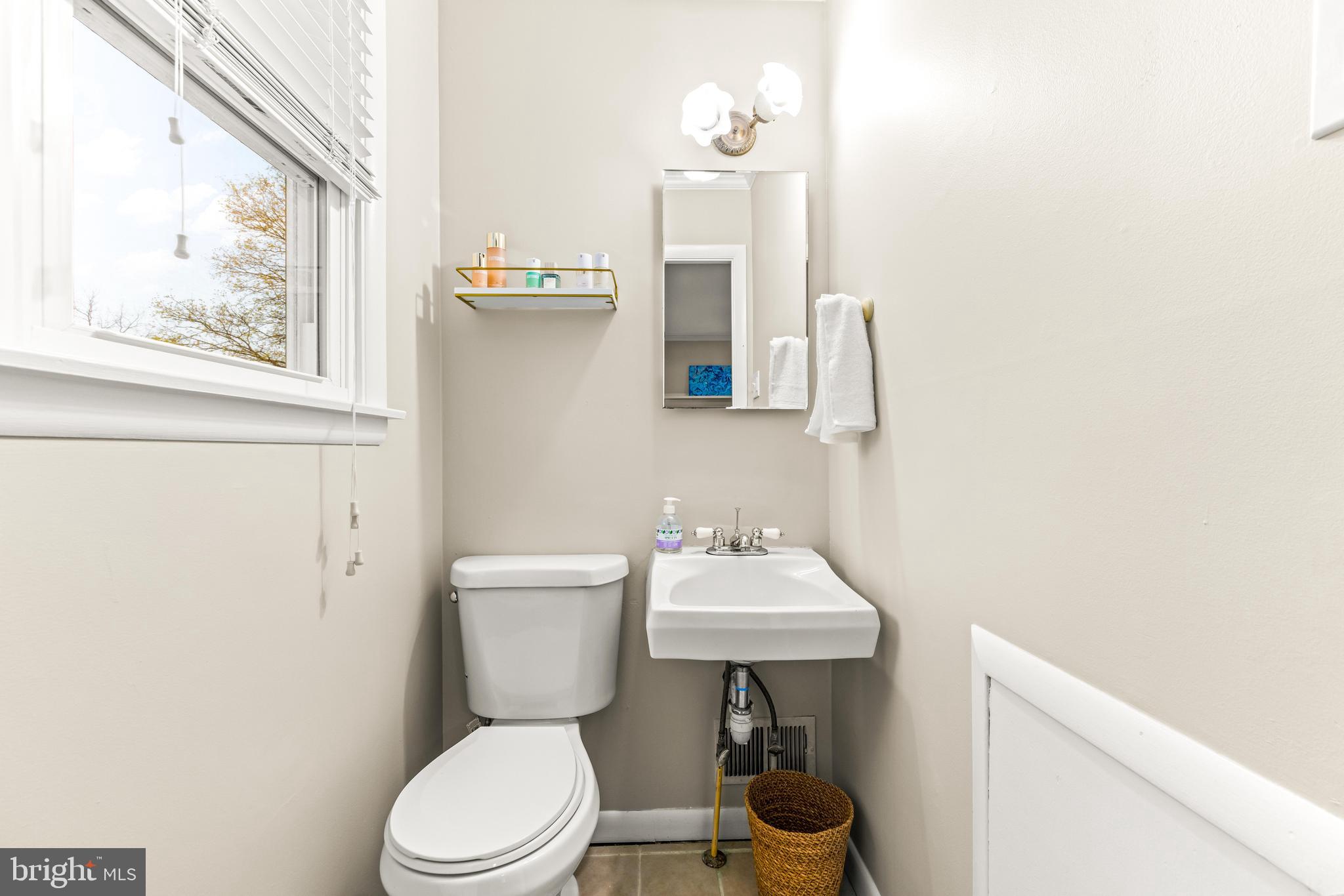 VILLAGE CARRS MILL - Residential