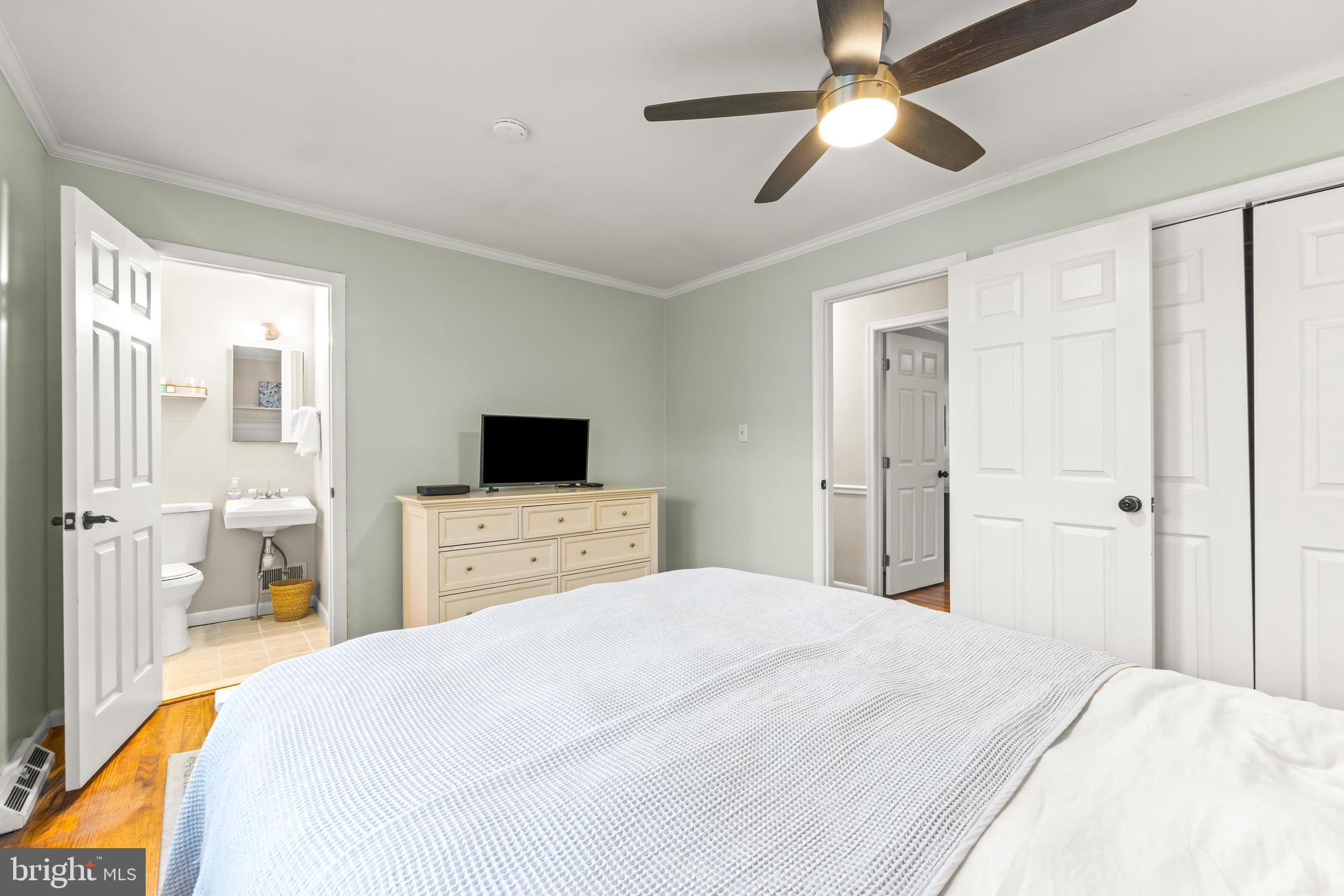 VILLAGE CARRS MILL - Residential