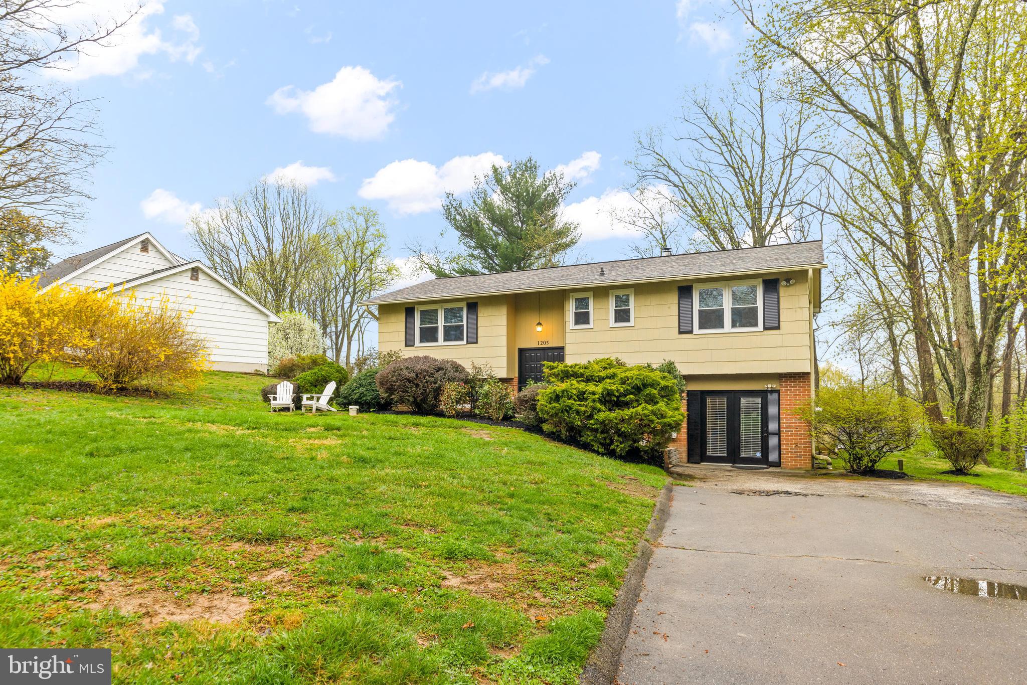 VILLAGE CARRS MILL - Residential