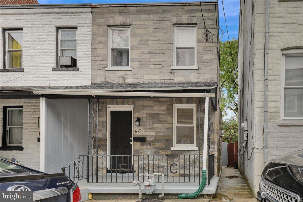 Photo of 618 Lafayette Street, Lancaster, PA 17603 (MLS # PALA2057238)