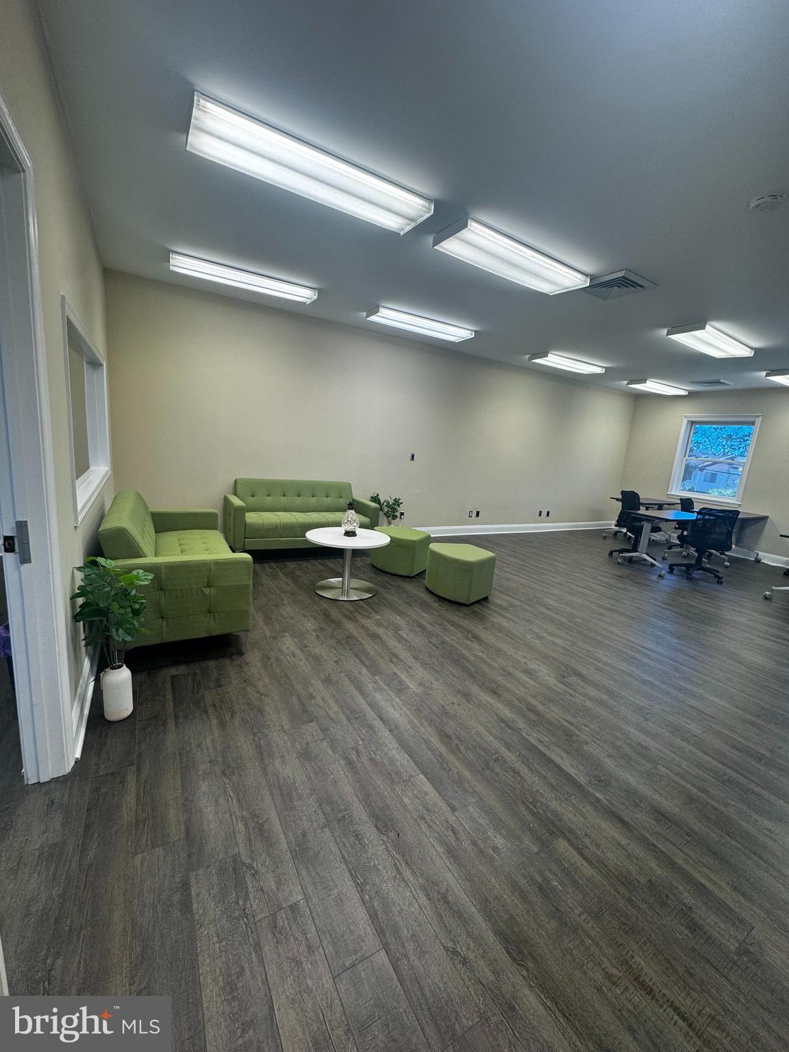 7528 DIPLOMAT DRIVE 201