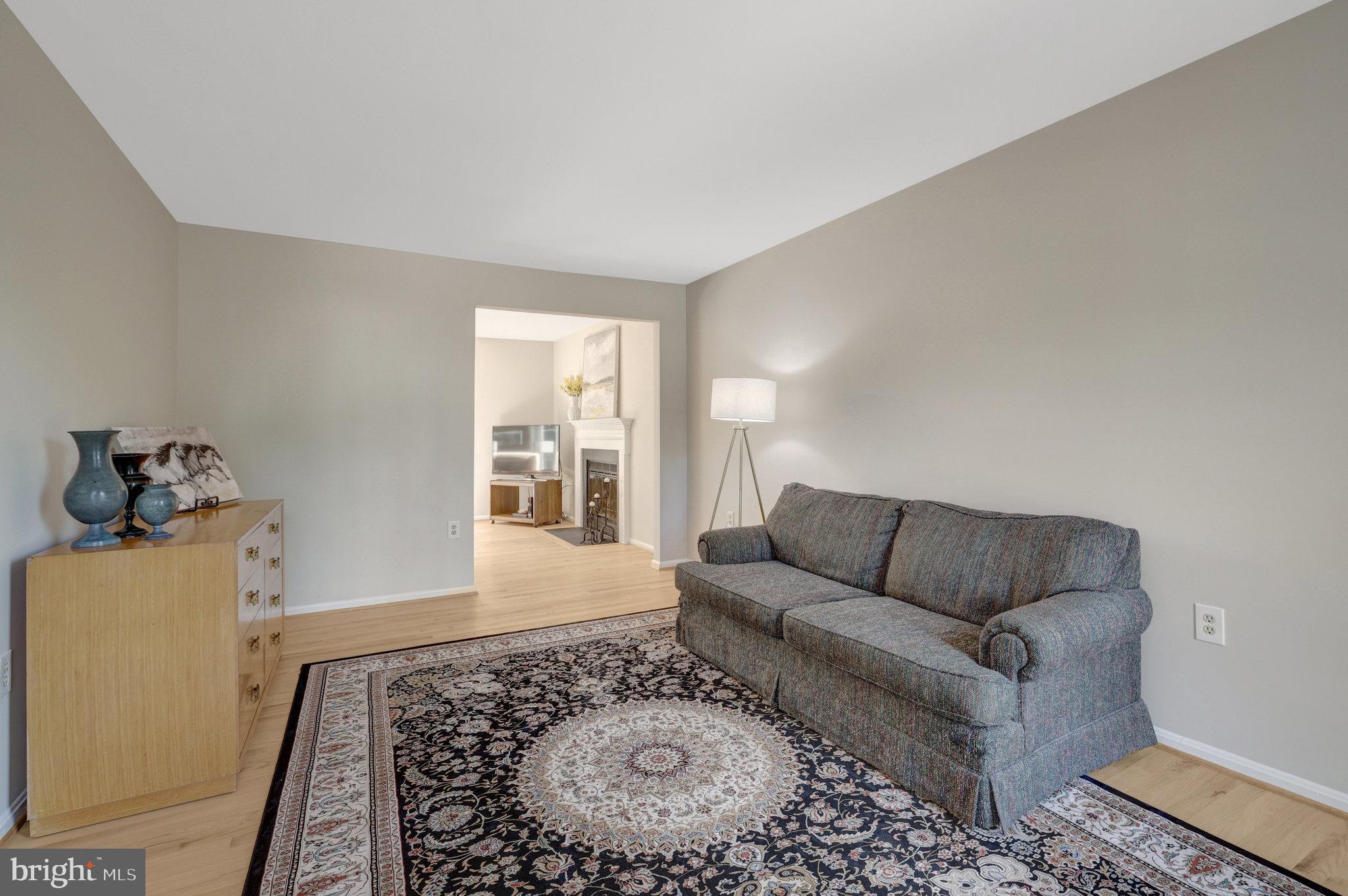 COUNTRYSIDE - Residential