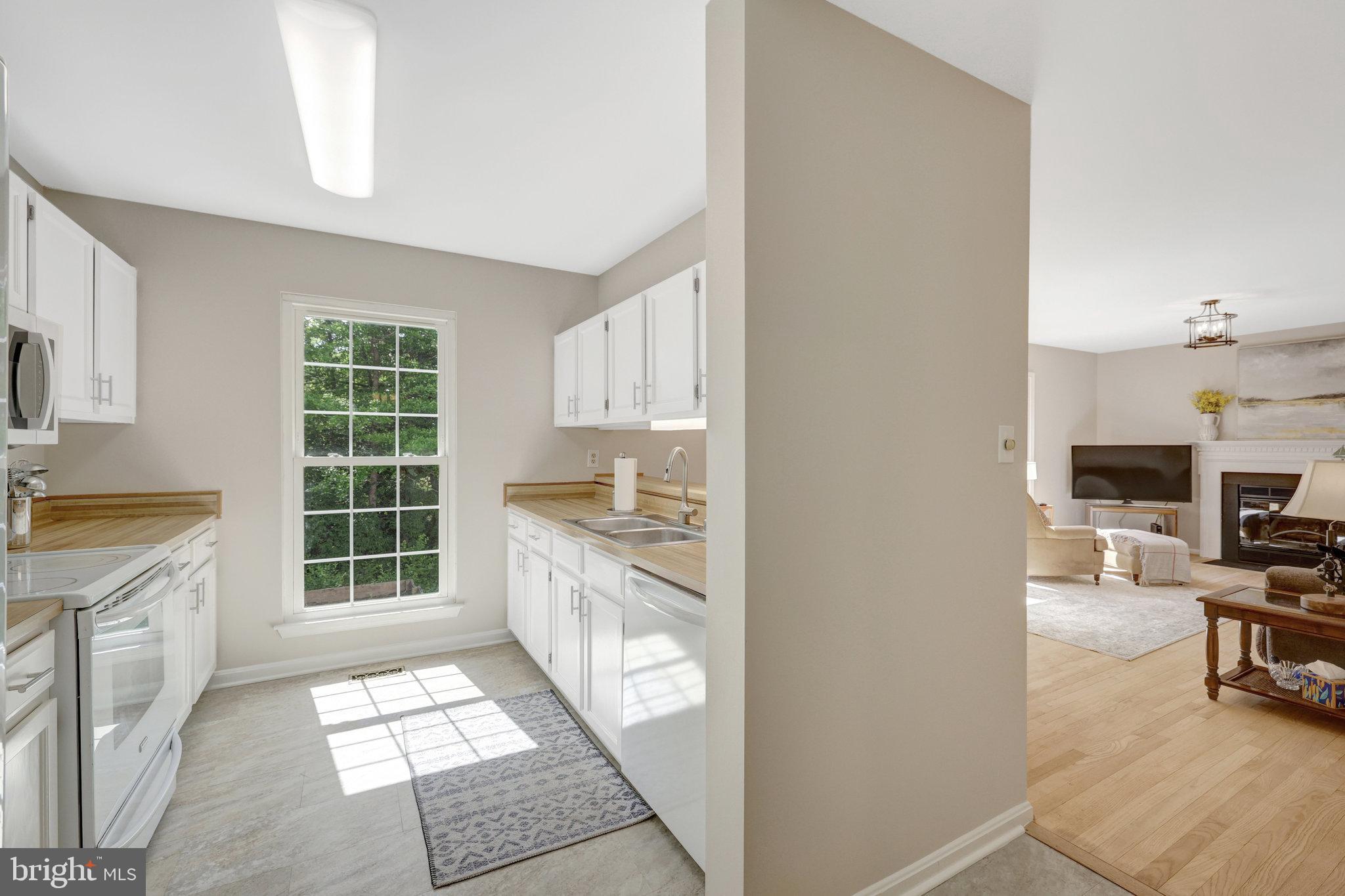 COUNTRYSIDE - Residential