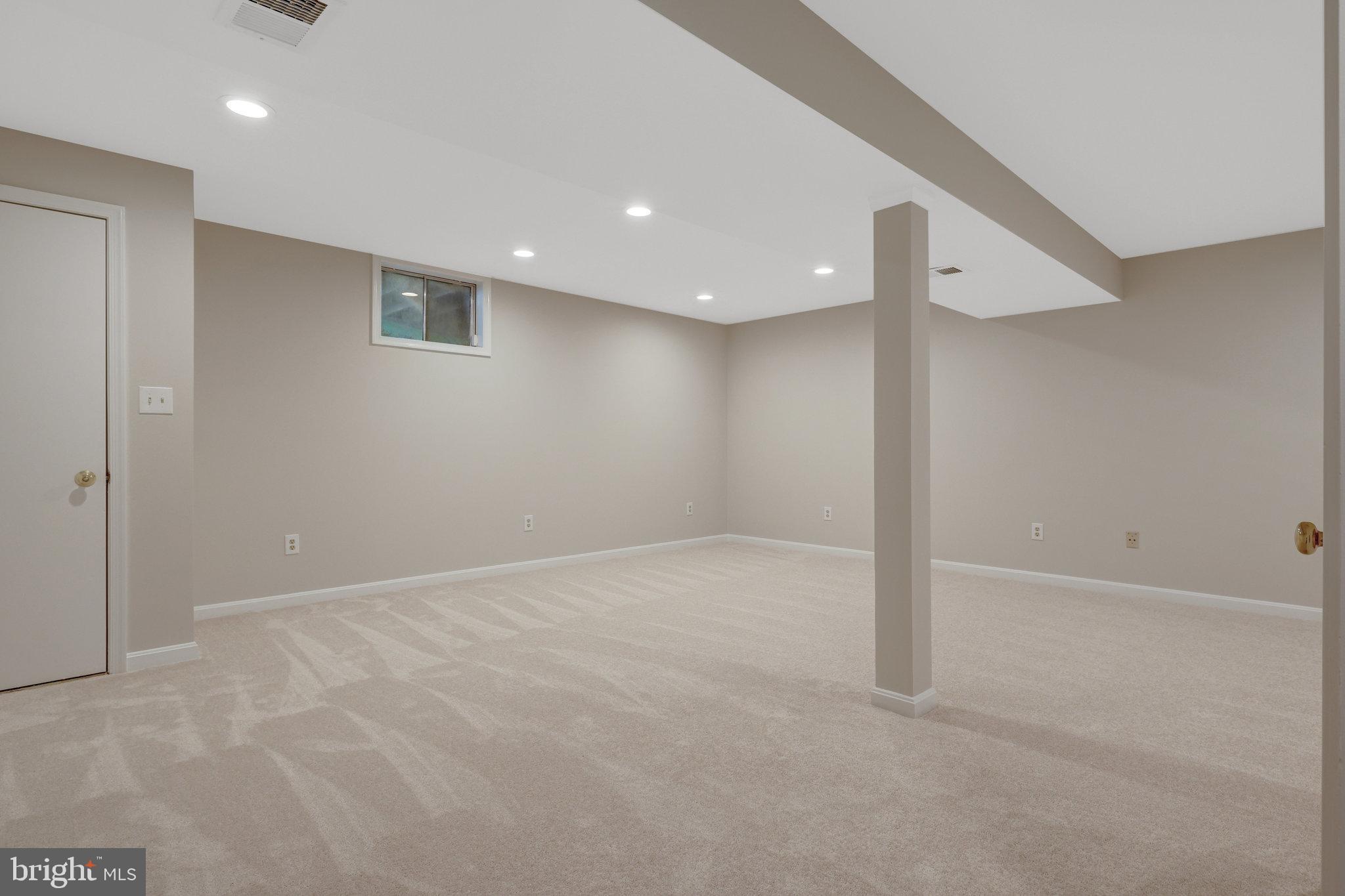 COUNTRYSIDE - Residential