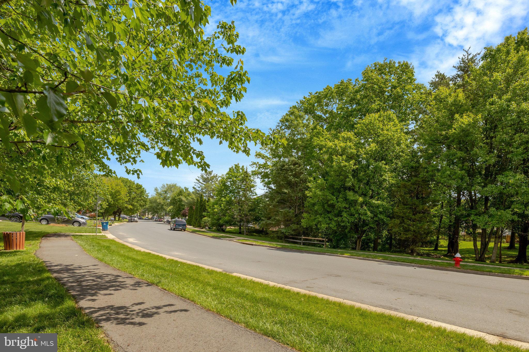 COUNTRYSIDE - Residential