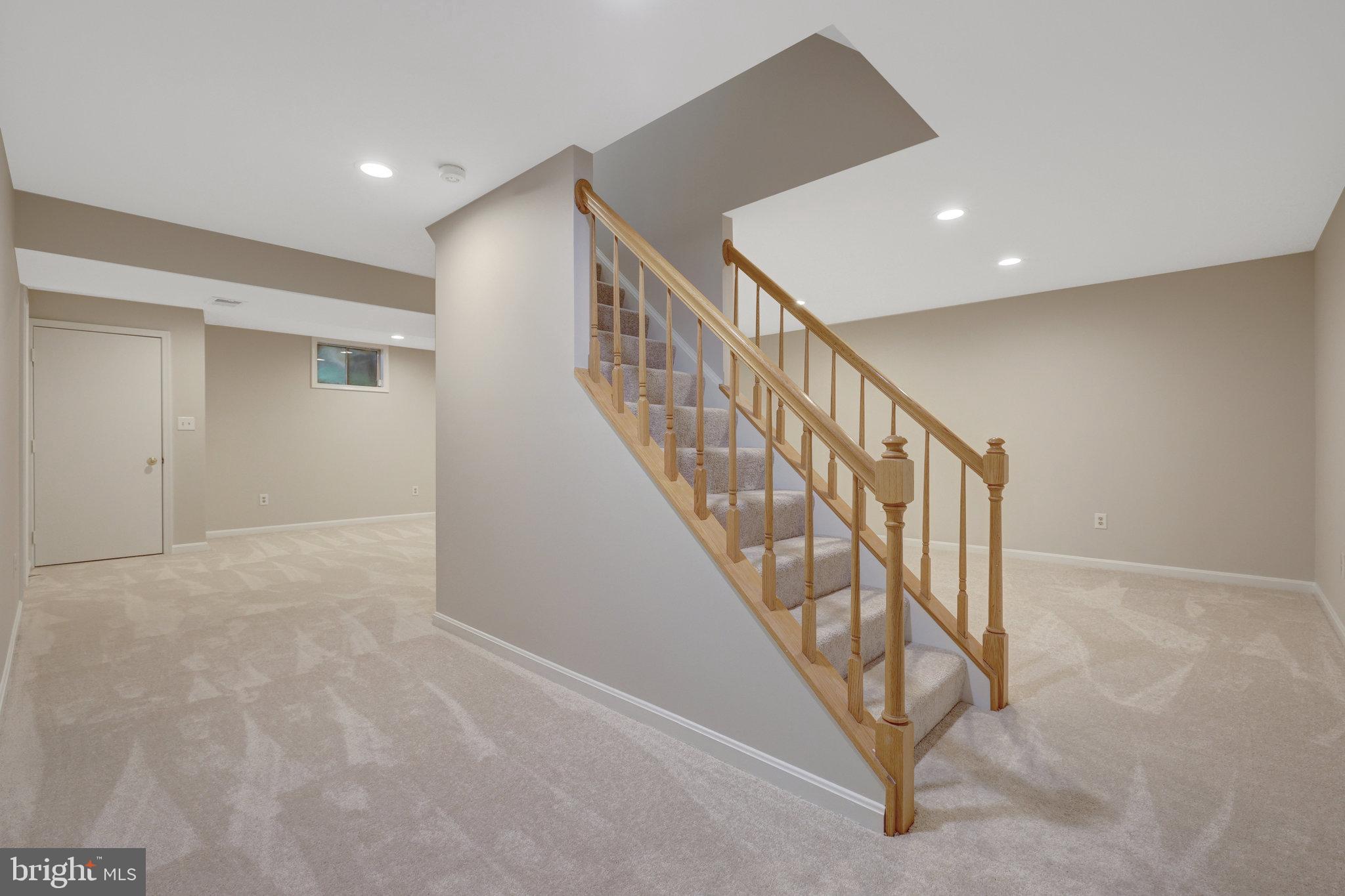 COUNTRYSIDE - Residential