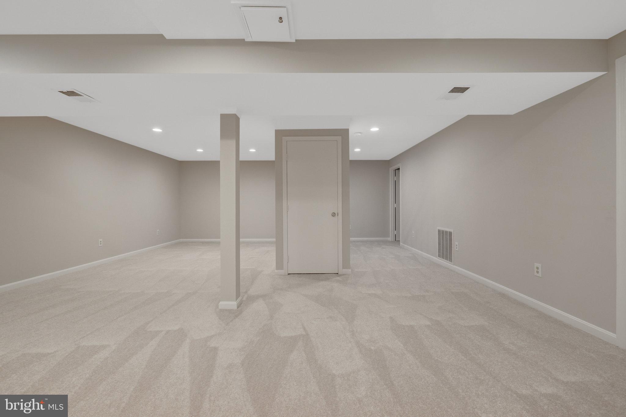 COUNTRYSIDE - Residential