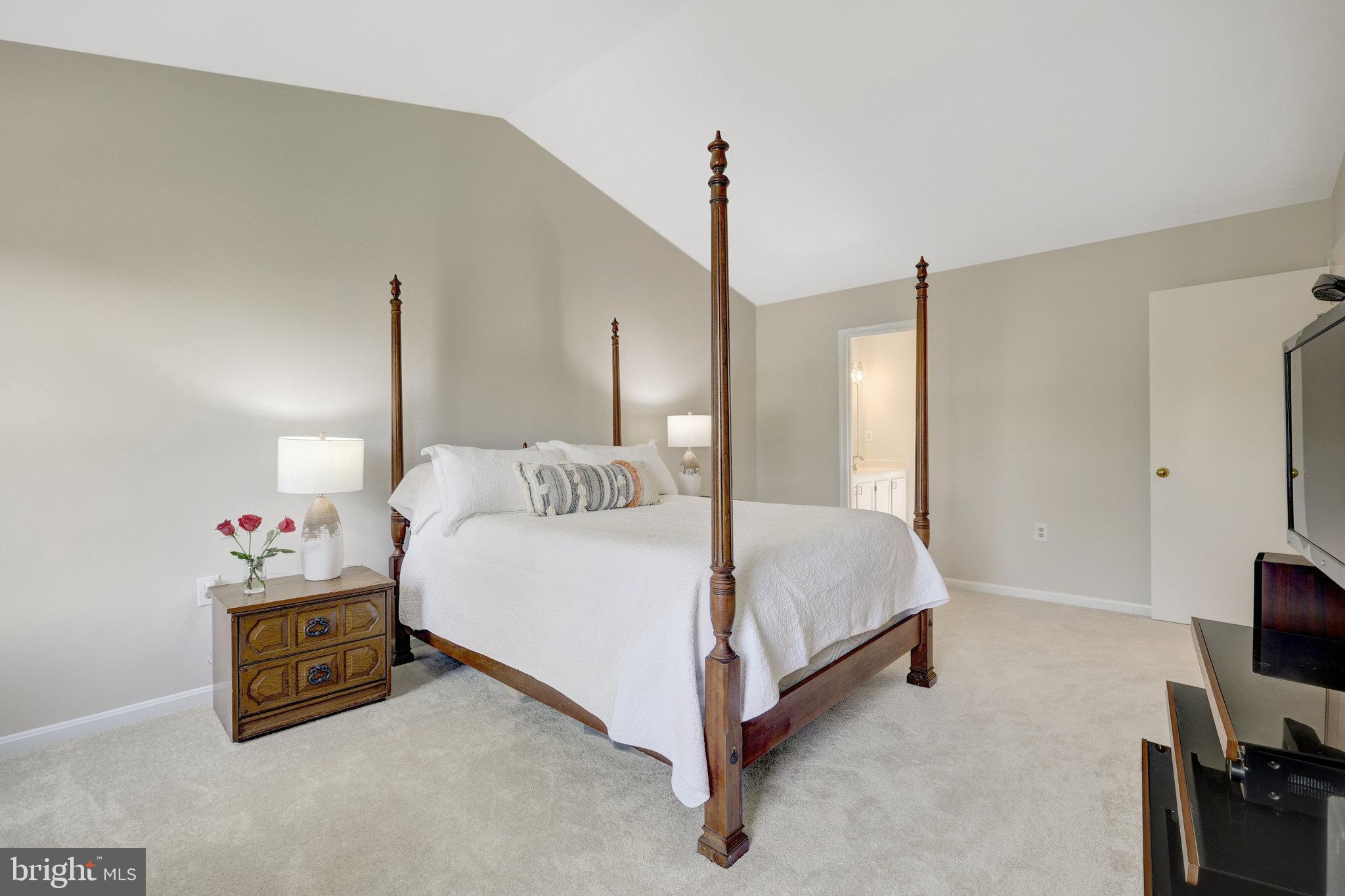 COUNTRYSIDE - Residential