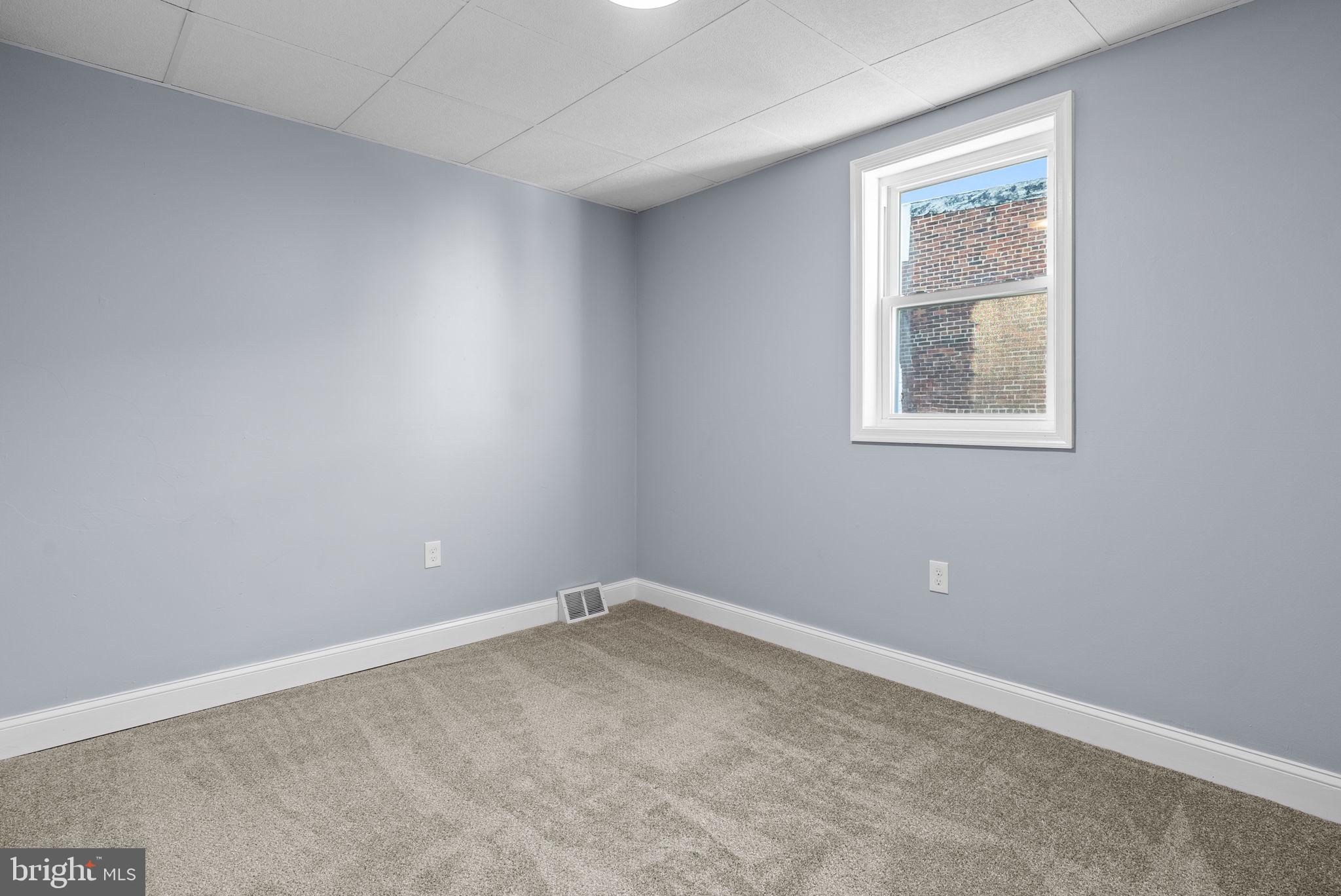 BRIDESBURG - Residential