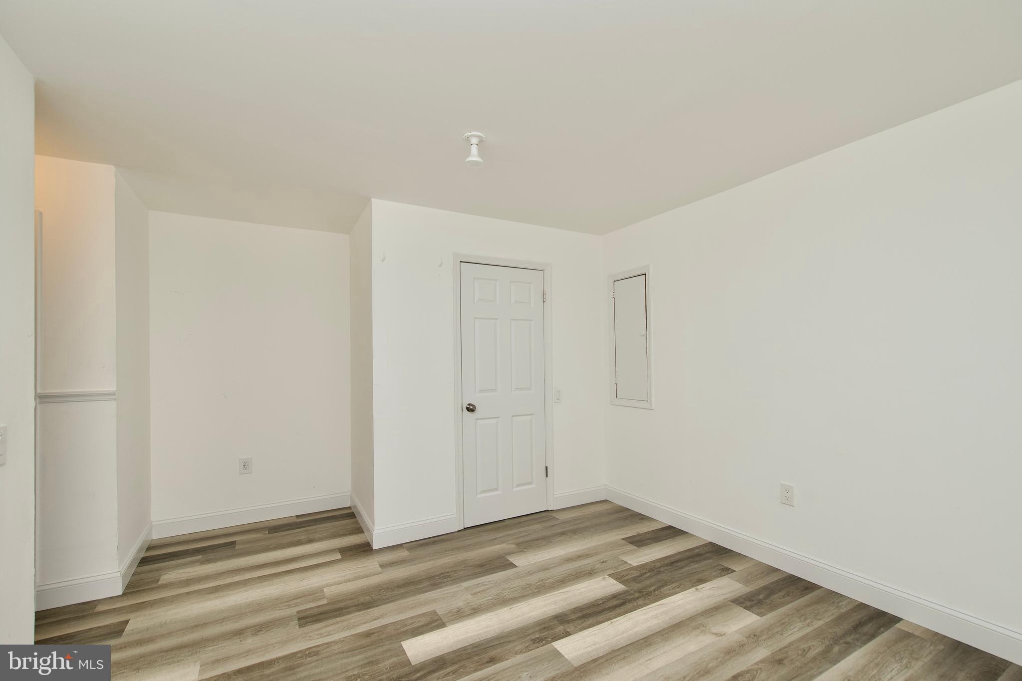 SIMMONS ACRES PLAT 5 - Residential