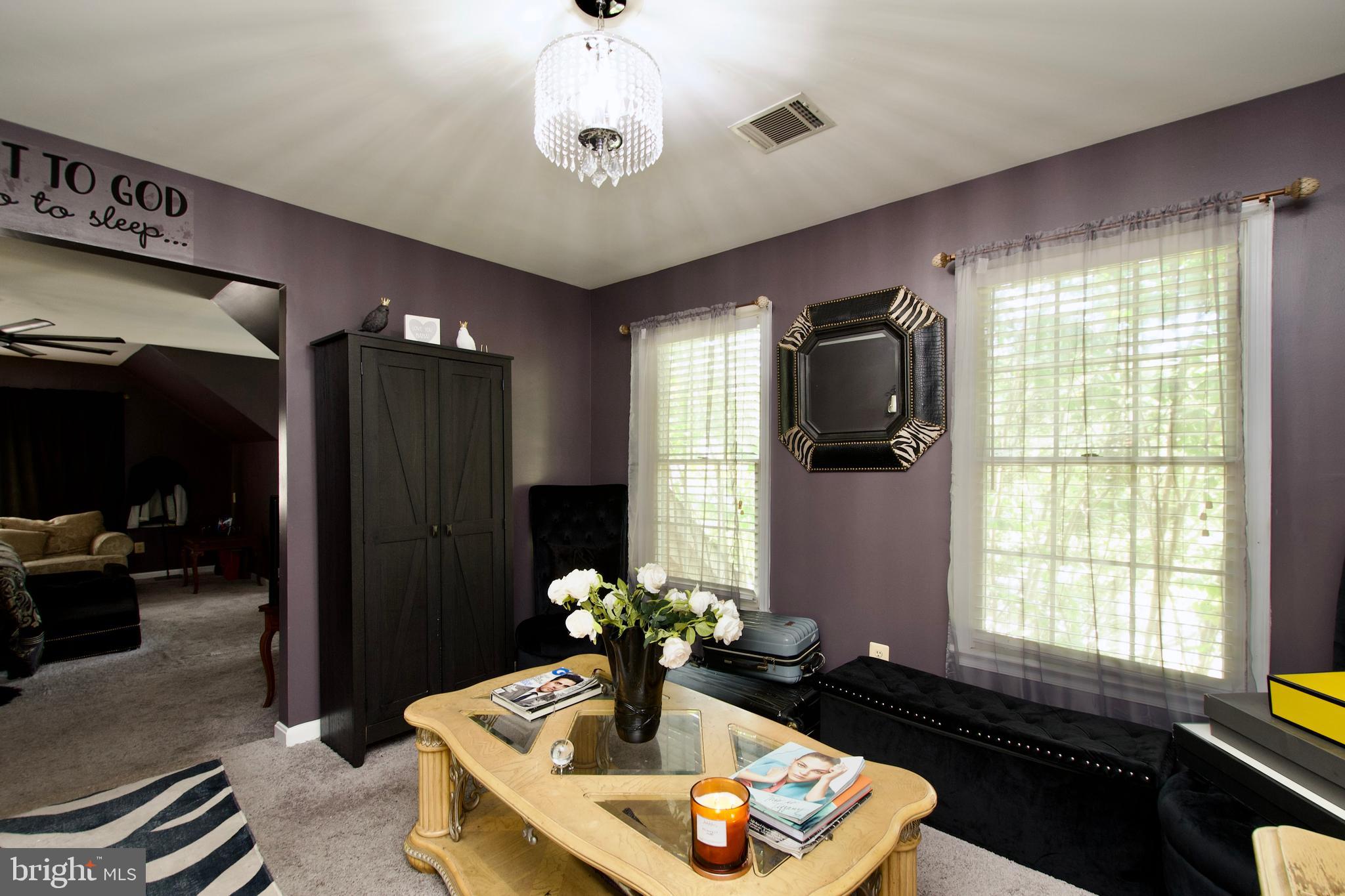 SIMMONS ACRES PLAT 5 - Residential