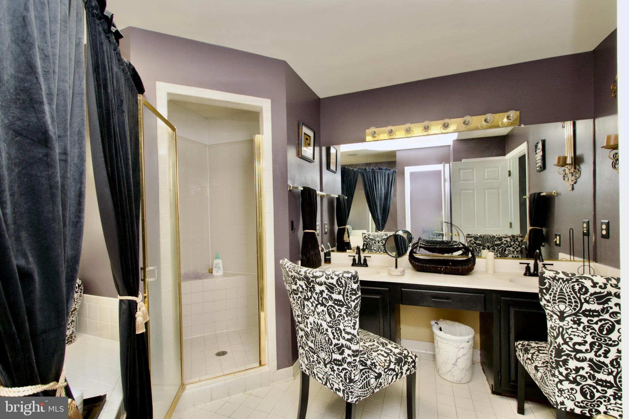 SIMMONS ACRES PLAT 5 - Residential