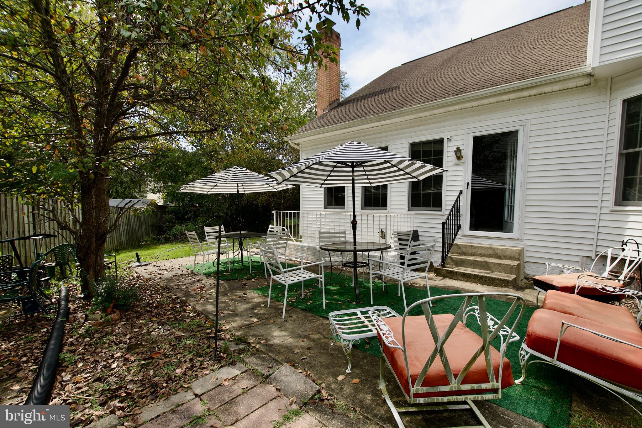 SIMMONS ACRES PLAT 5 - Residential