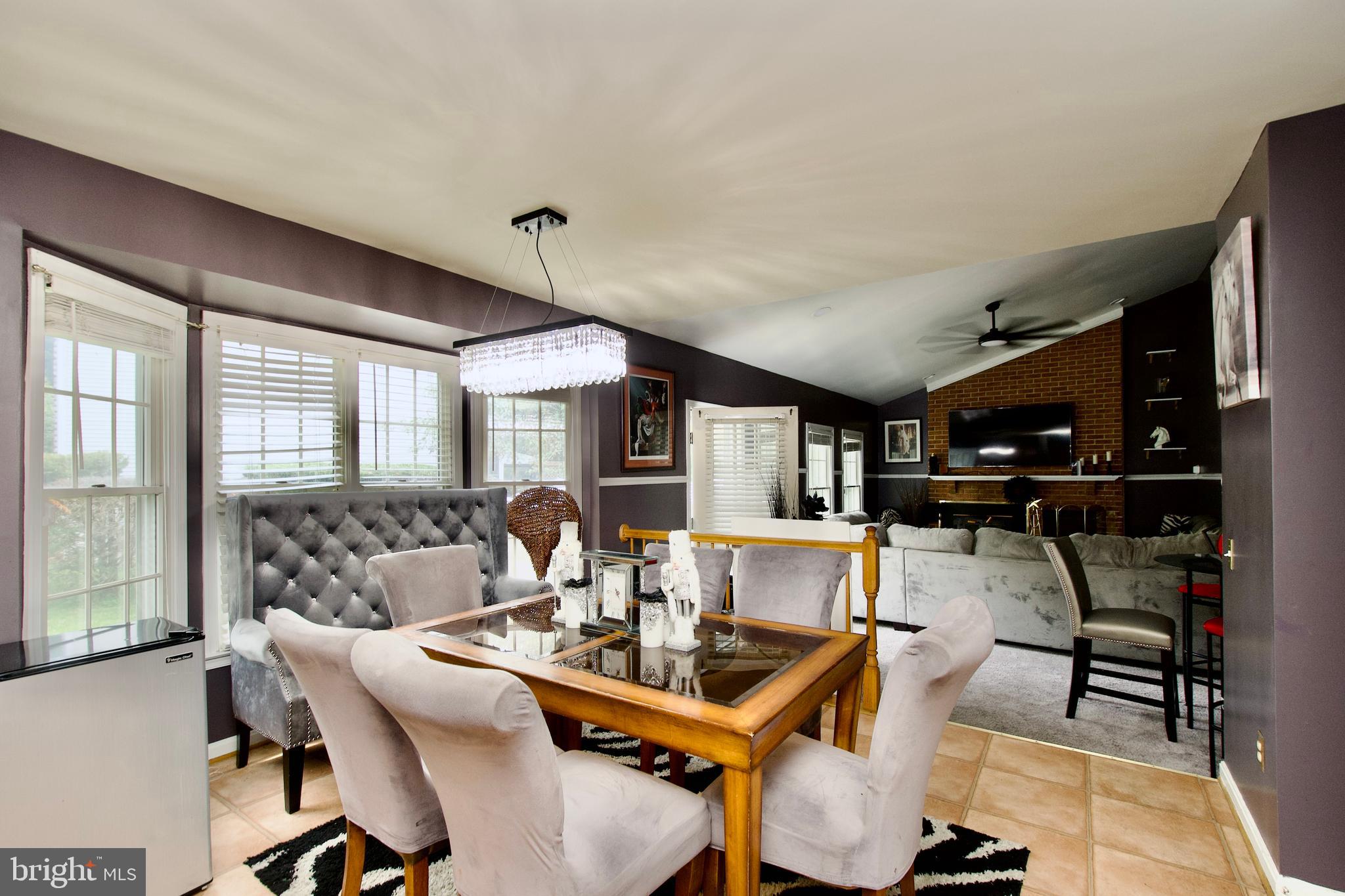 SIMMONS ACRES PLAT 5 - Residential