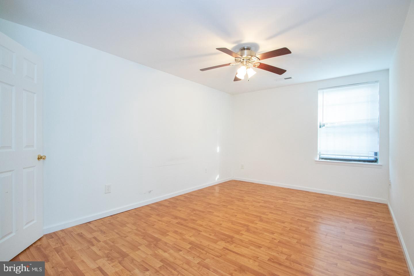 ROXBOROUGH VILLAGE - Residential