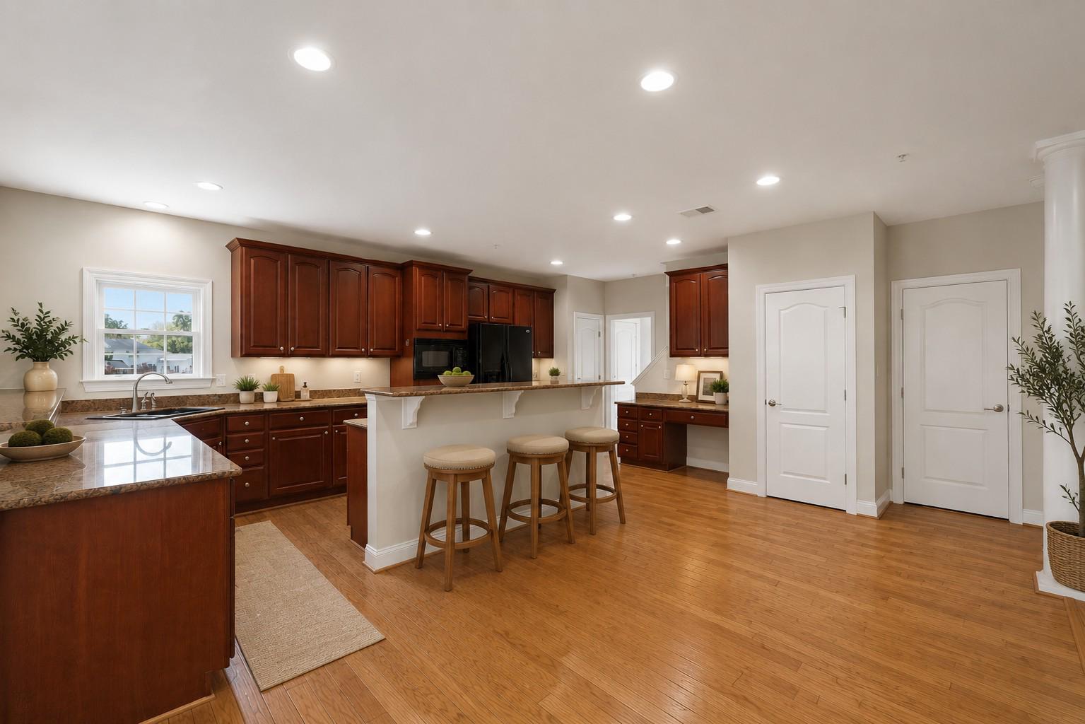 WOODMORE SOUTH - Residential