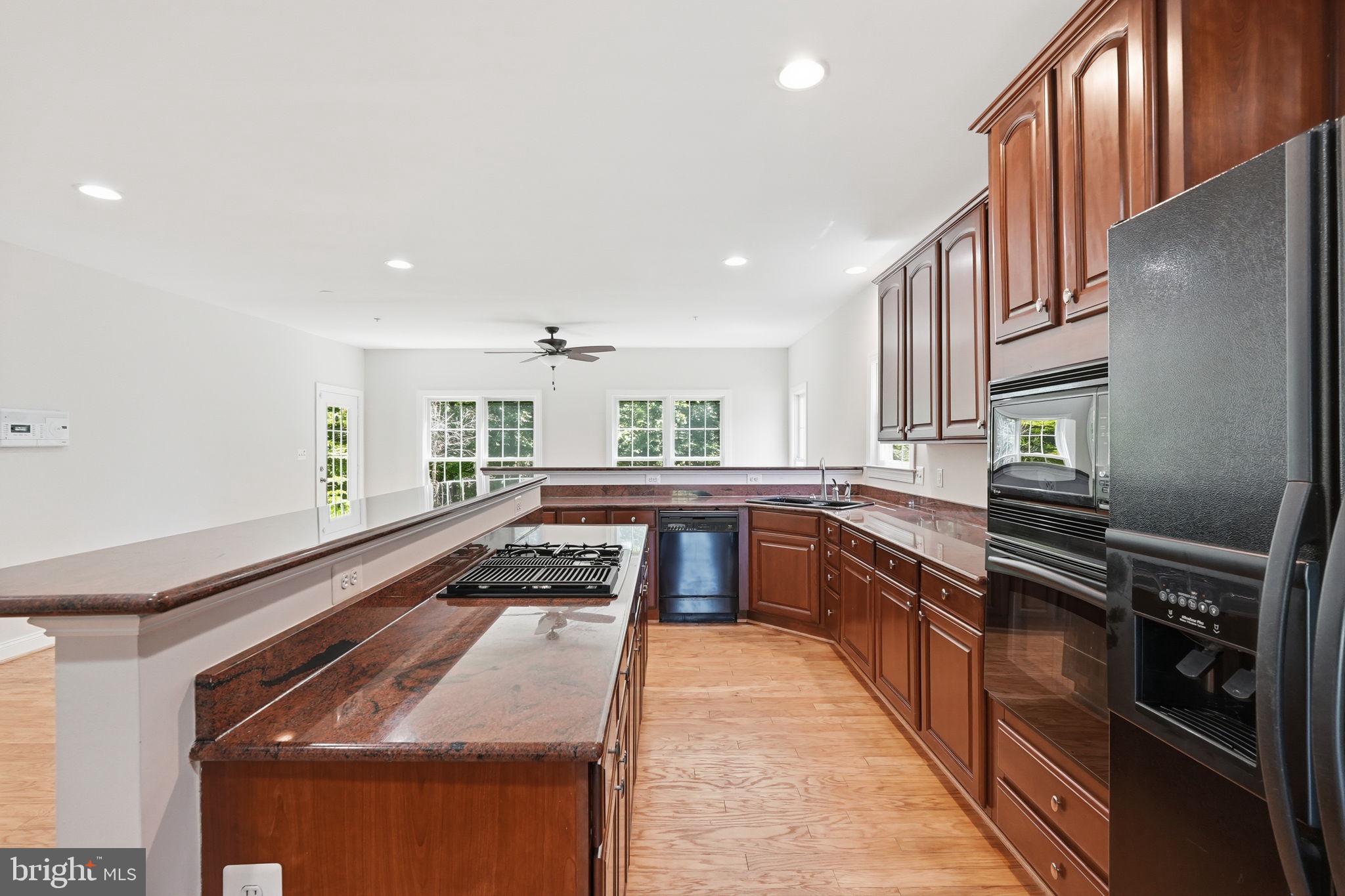WOODMORE SOUTH - Residential