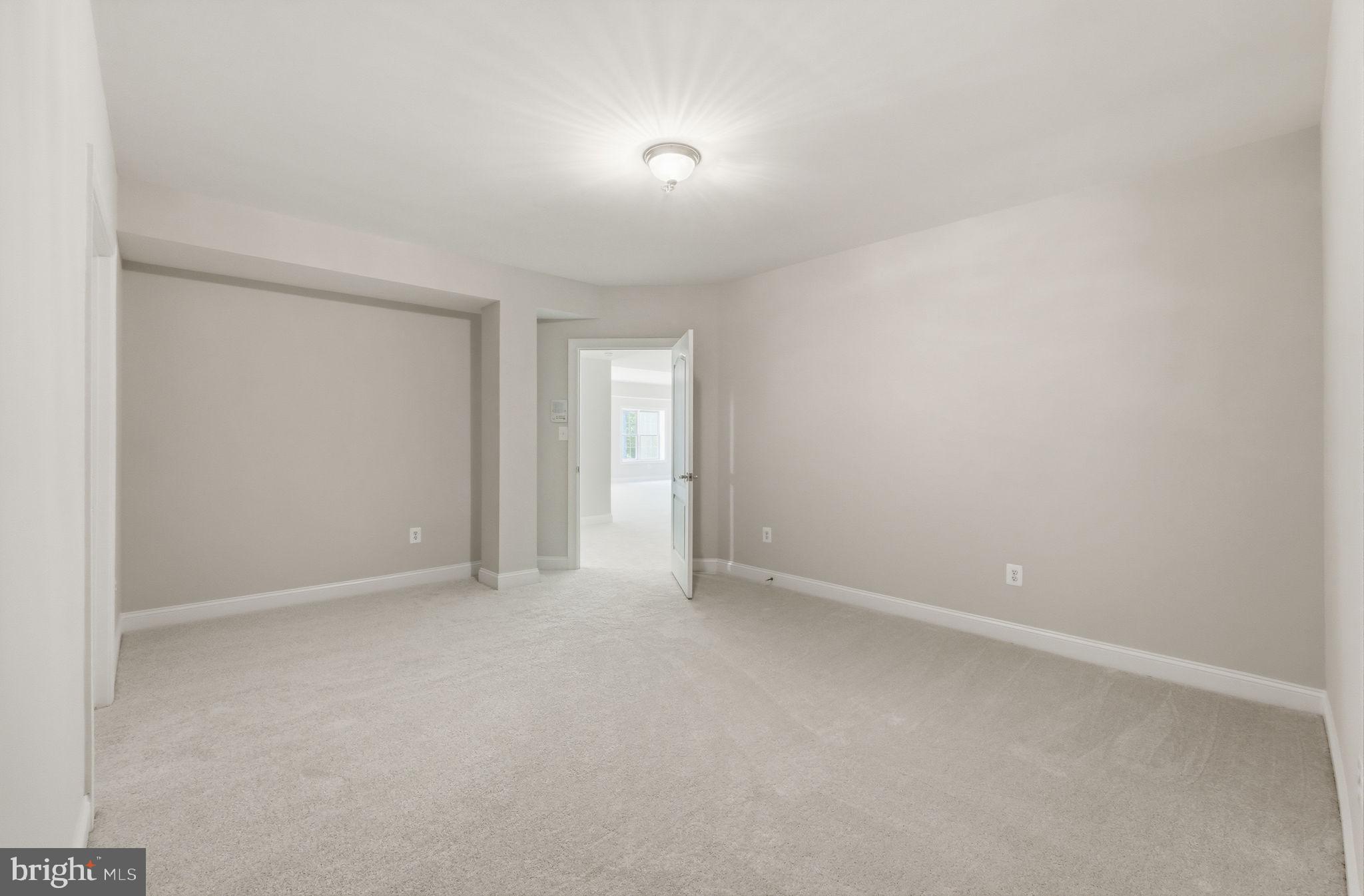 WOODMORE SOUTH - Residential